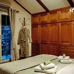 Stdenis Townhouse Maisonette In The Center With Exceptional Hospitality By Mana Gers דירה