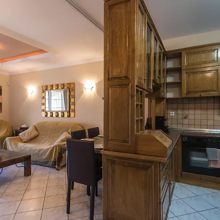 Apartment St.denis Townhouse