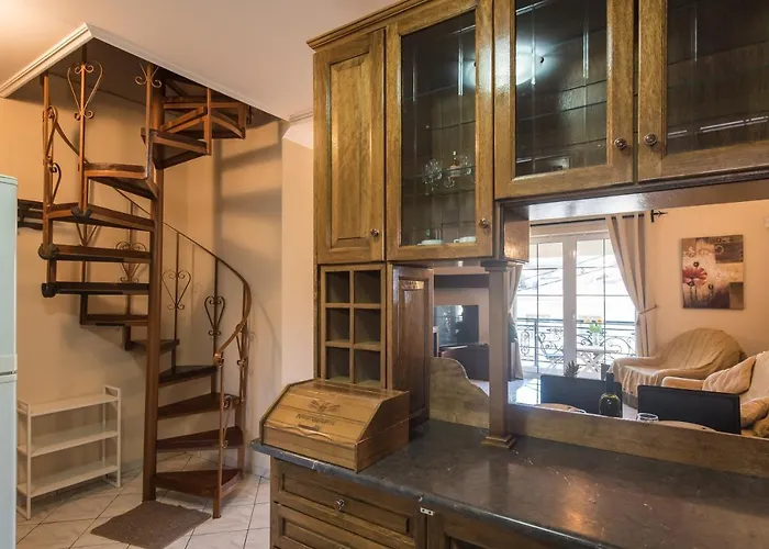 Stdenis Townhouse Maisonette In The Center With Exceptional Hospitality By Mana Gers * Ζάκυνθος Πόλη