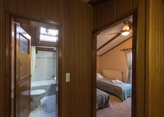 Stdenis Townhouse Maisonette In The Center With Exceptional Hospitality By Mana Gers